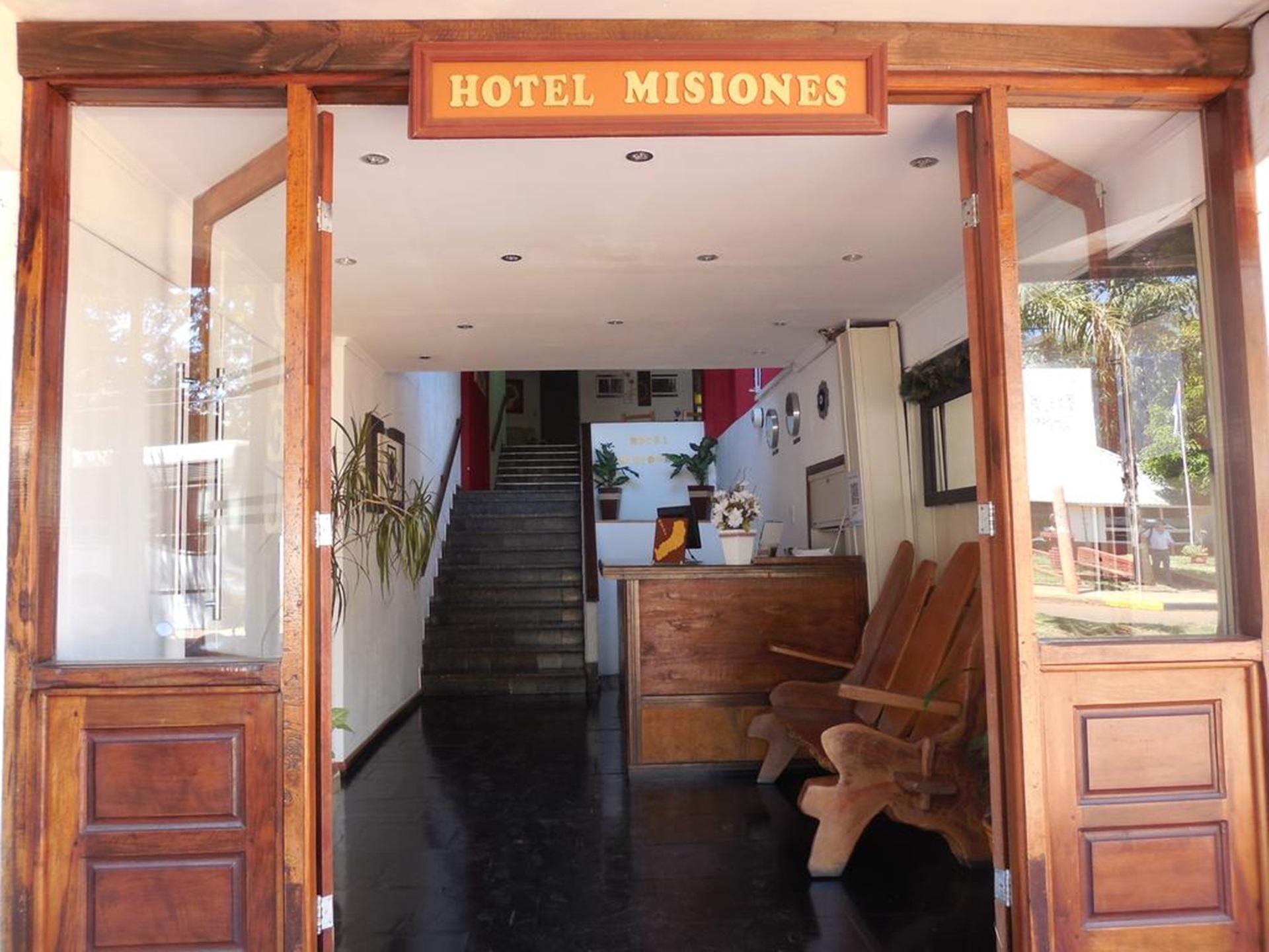 Nuevo Hotel Misiones Пуэрто-Игуасу Экстерьер фото